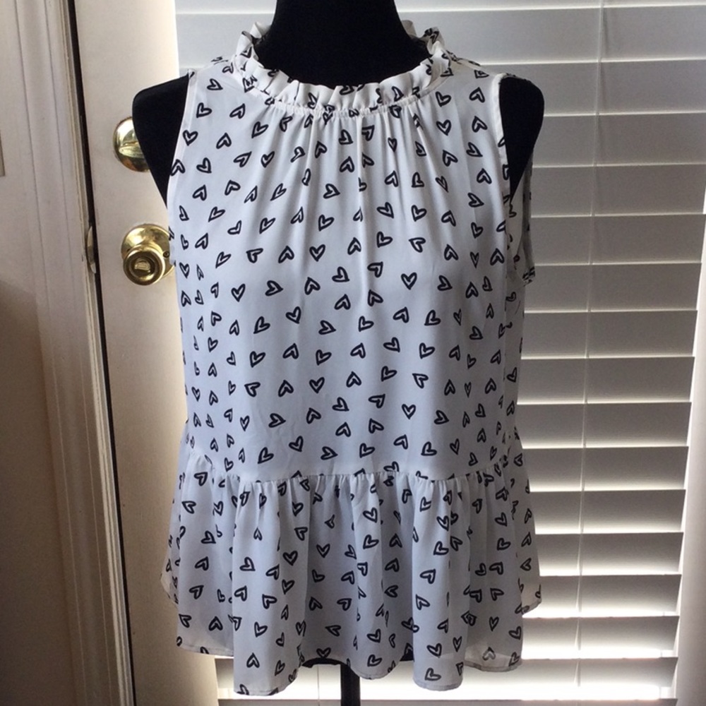 Sleeveless blouse